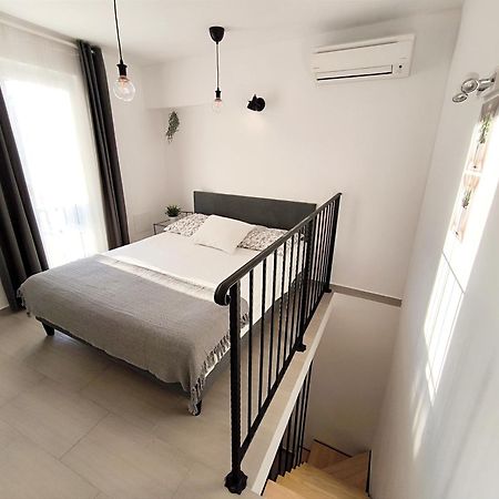 Central Apartment & Room Niko スプリト エクステリア 写真